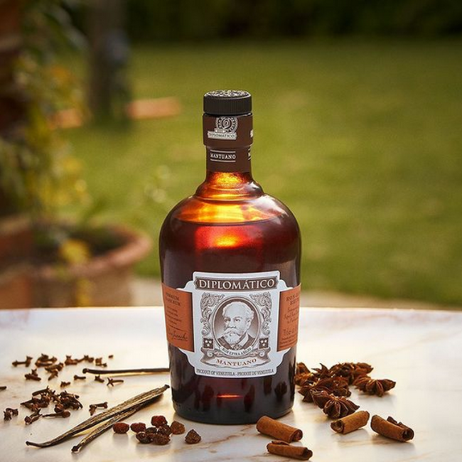 Mantuano 8 Years Rum 0.7 l 40% vol