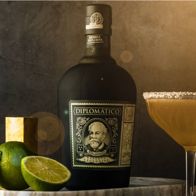 Diplomatico Reserva Exclusiva 12 Years Rum in GB 0.7 l