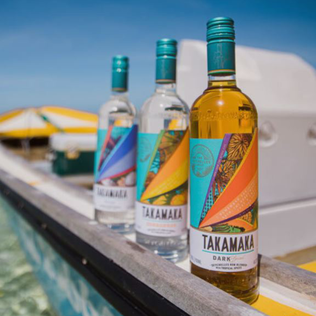 Takamaka Dark Spiced Rum Based Spirit 0.7 l 38% vol