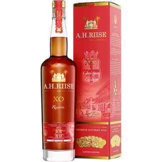 Old St. Croix - A. H. Riise / Dänemark, Dragør XO Reserve Christmas Edition Rum Based Spirit 0.7 l 40% vol Old St. Croix - A. H. Riise / Dänemark, Dragør XO Reserve Christmas Edition Rum Based Spirit 0.7 l 40% vol