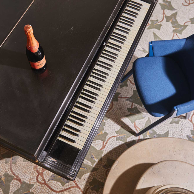 Les Folies de la Marquetterie Champagner in Box 0.75 l 12.50 % vol