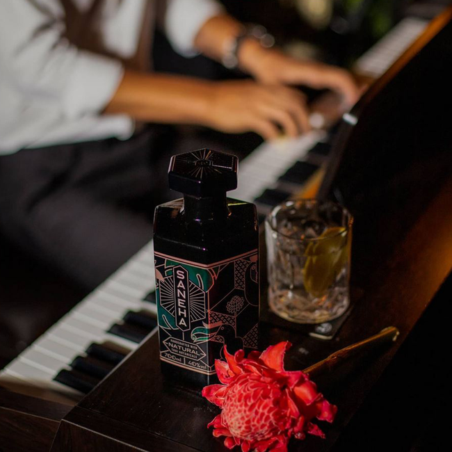 Saneha Handcrafted Thai Gin 0.7 l 40% vol