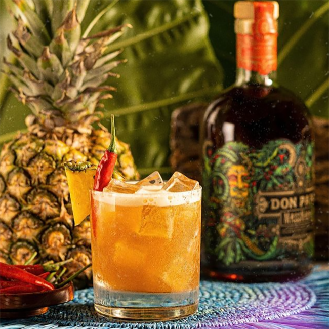 Masskara Rum Based Spirit 0,7 l 40 % vol