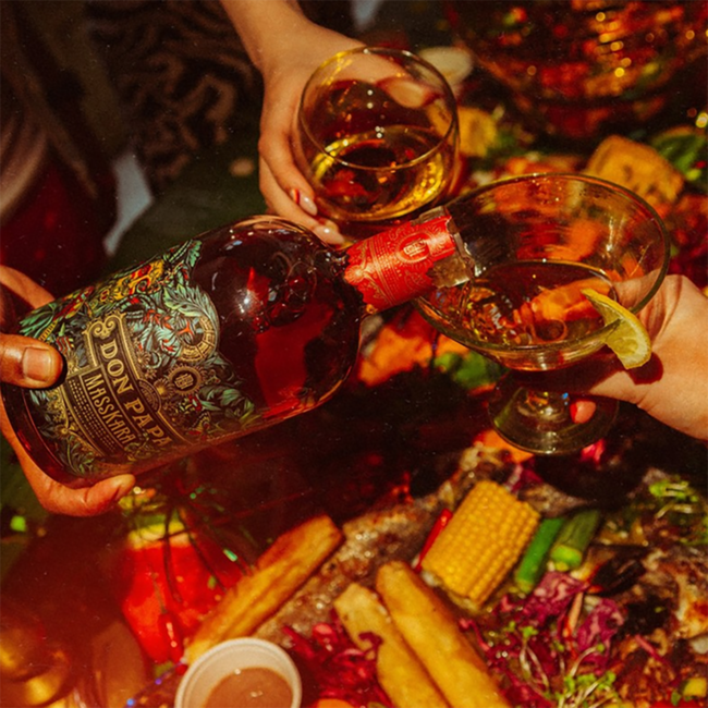 Masskara Rum Based Spirit 0,7 l 40 % vol