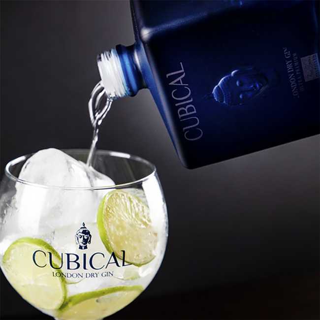 Cubical Ultra Premium London Dry Gin 0.7 l 45% vol