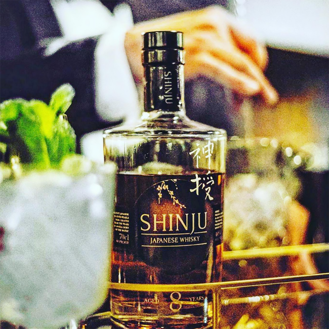 Shinju 8 Years Old Japanese Whisky 0.7 l 40% vol