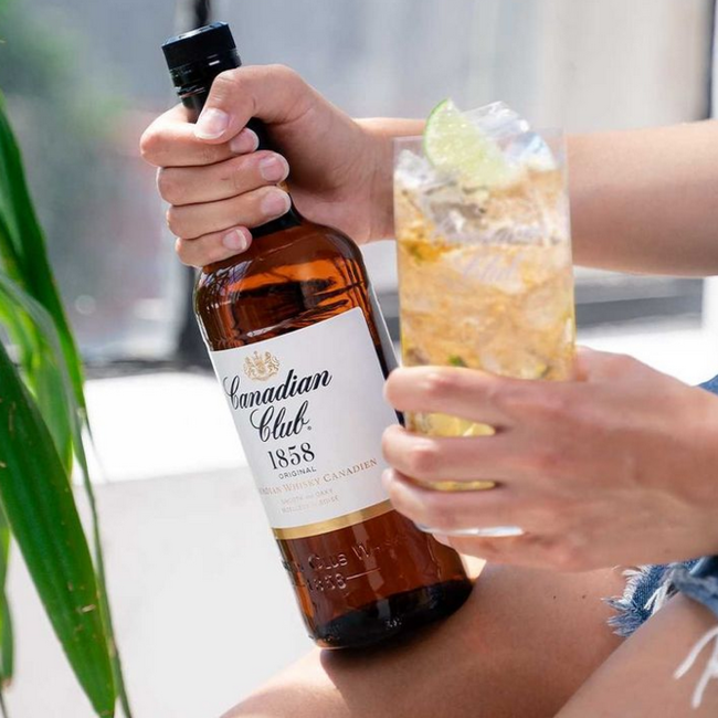 Canadian Club Blended Canadian Whisky 1.0 l 40% vol