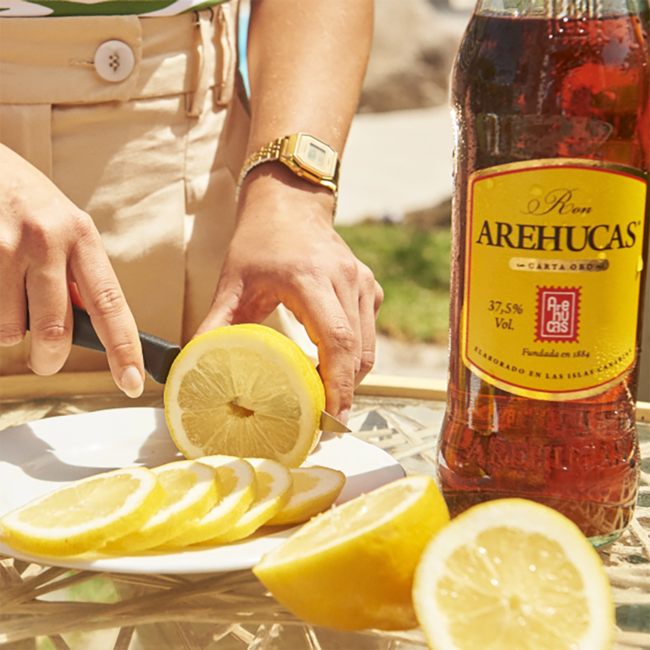 Arehucas Carta Oro Golden Rum 0.7 l 37.50% vol