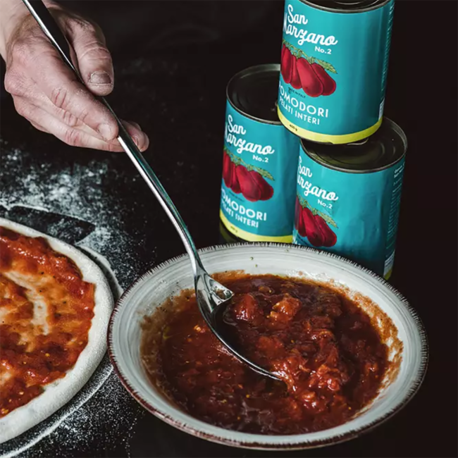 Pomodori pelati interi di San Marzano No. 2 (800g)