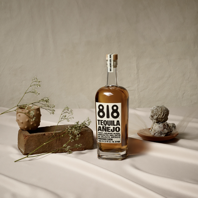 818 Tequila Anejo by Kendall Jenner 0.7 l 40% vol