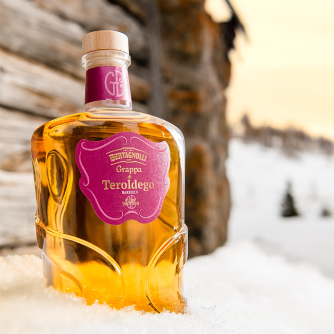 Bertagnolli Grappa Teroldego Trentino Riserva 18 Monate in GB 0.7 l 42% vol