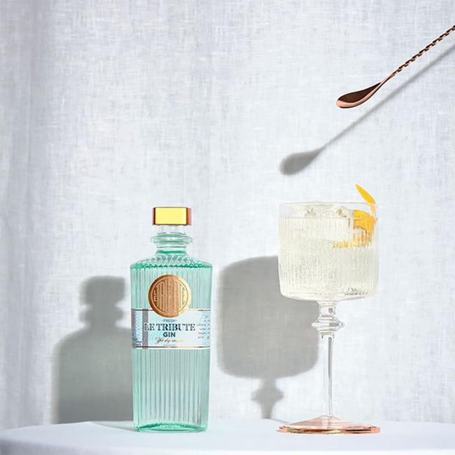 Le Tribute Gin mit Copa-Glas Set 0.7 l 43% vol