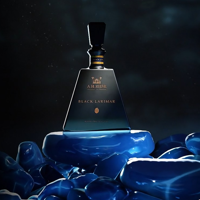 Black Larimar Black Gem Collection in Box 0.7 l 45.20 % vol