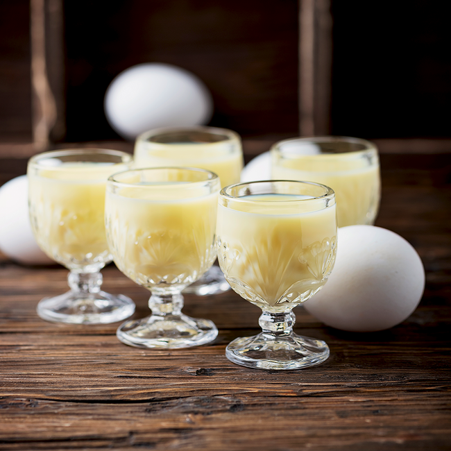 Oster-Eierflasche Ei Coco Likör 0.10 l 18% vol