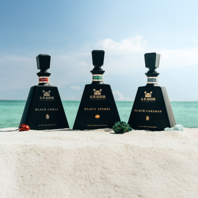 Black Spinel Black Gem Collection in Box 0.7 l 46.10% vol