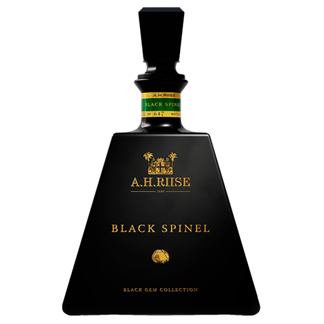 Black Spinel Black Gem Collection in Box 0.7 l 46.10% vol