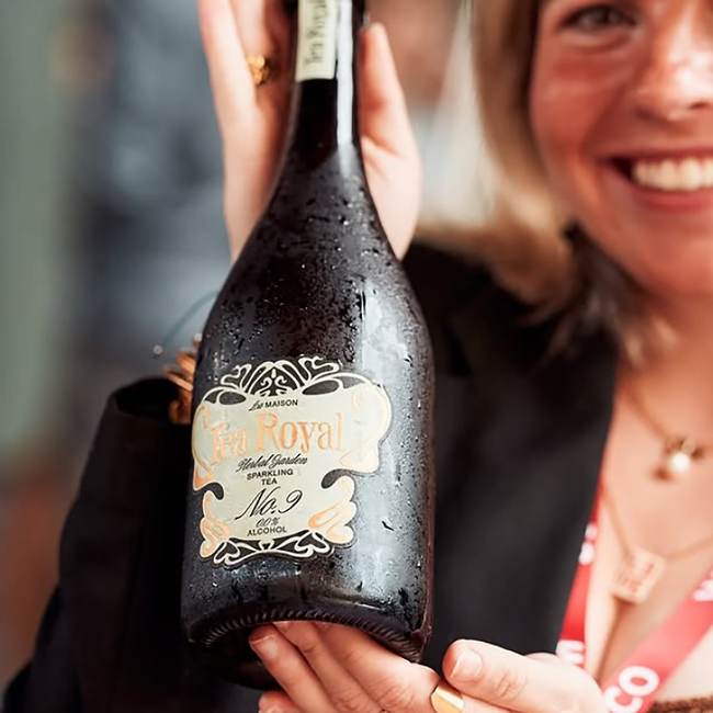 Tea Royal No.9 Herbal Garden Sparkling Tea (alkoholfrei) 0.75 l