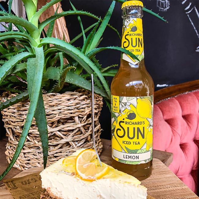 Richard's Sun Iced Tea Lemon 6x 0.33 l*