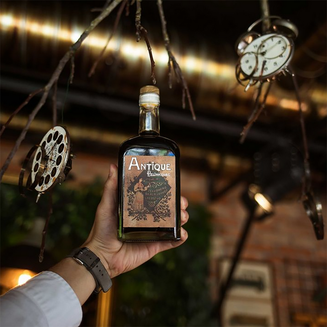 Badel Antique Pelinkovac Kräuterlikör mit GB 0.7 l 35% vol