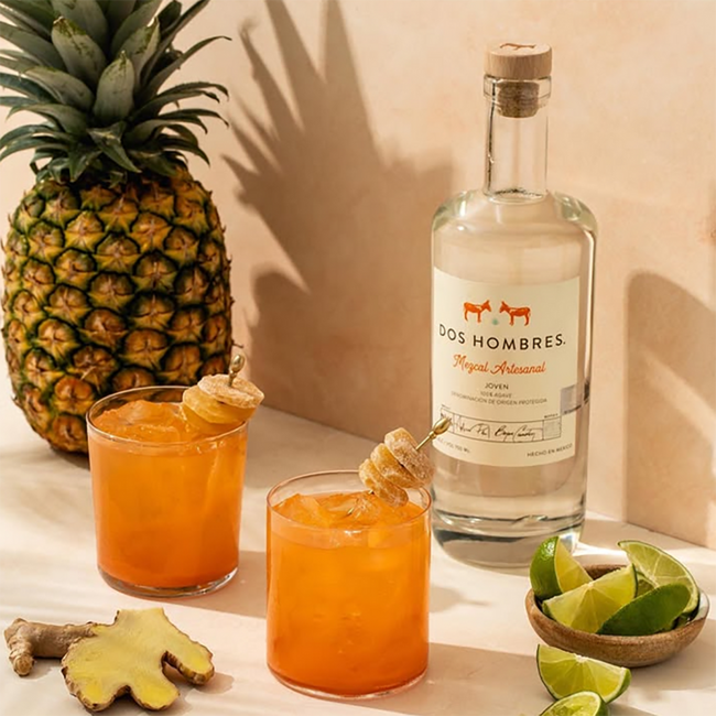 Dos Hombres Mezcal Artesanal Joven 0.70 l 42% vol