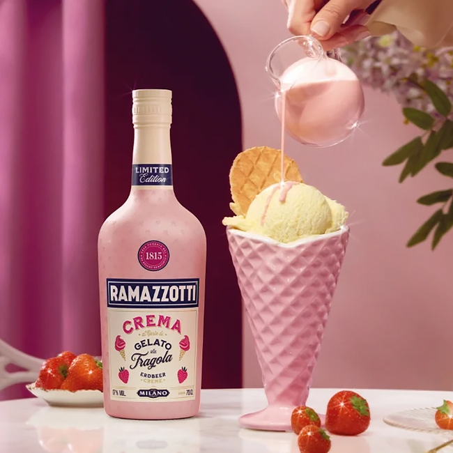 Ramazzotti Crema Gelato Fragola 0.7 l 17% vol