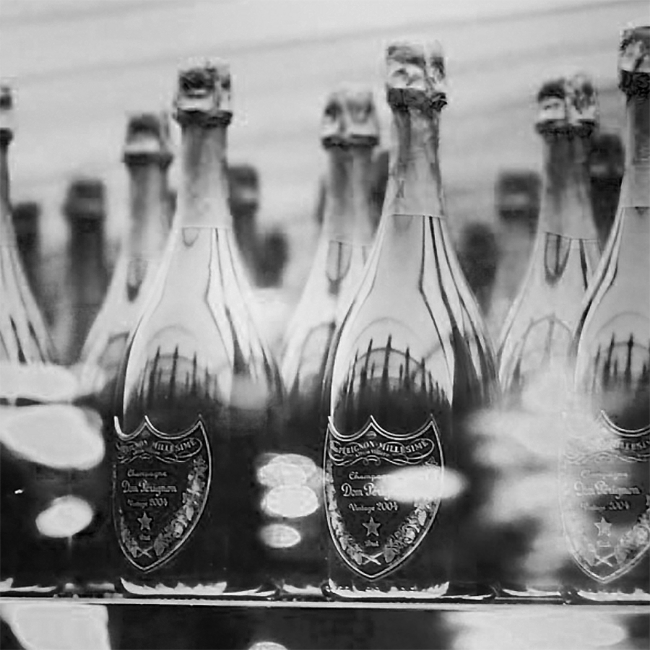 Dom Perignon Vintage Brut Champagner Jeff Koons 2004 0.75 l 12.5% vol