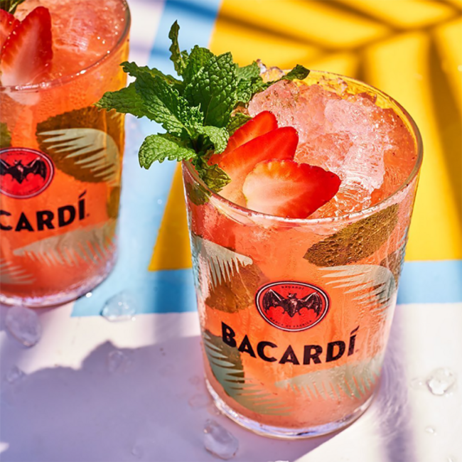Bacardi Razz Raspberry Spirit Drink 0.7 l 27% Vol.