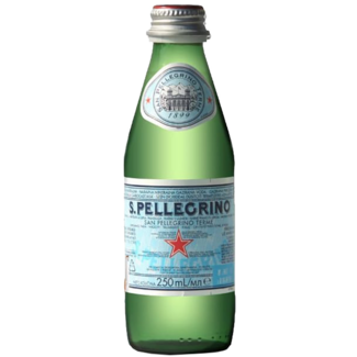 San Pellegrino / Italien, Bergamo San Pellegrino Mineralwasser Glas Einweg 1 x 0,25 l