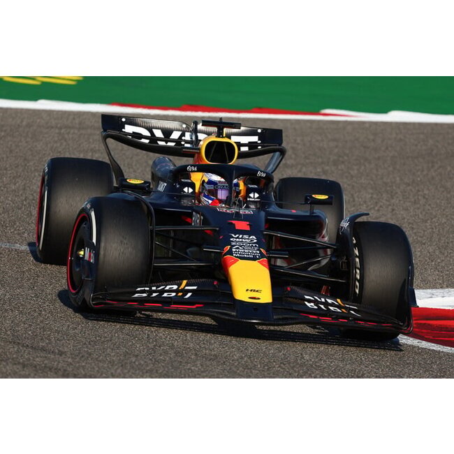Oracle Red Bull Racing Shop: 1:43 Oracle Red Bull Racing