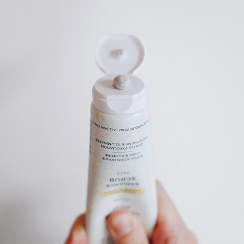 Laboratoires de Biarritz Radiance Scrub
