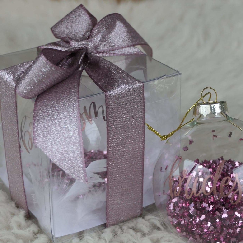 The Wedding & Party Shop Kerstbal - Bridesmaid (roze)