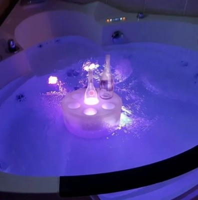 W'eau Drijvende spa bar met ledverlichting - W'eau afbeelding