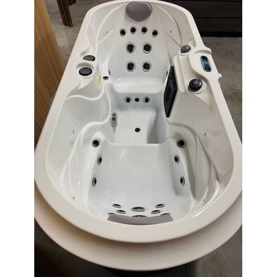 Wellness Tub Loveseat Spa voor 2 personen | Compacte luxe bruin Wellness Tub met 29 jets & Balboa besturing