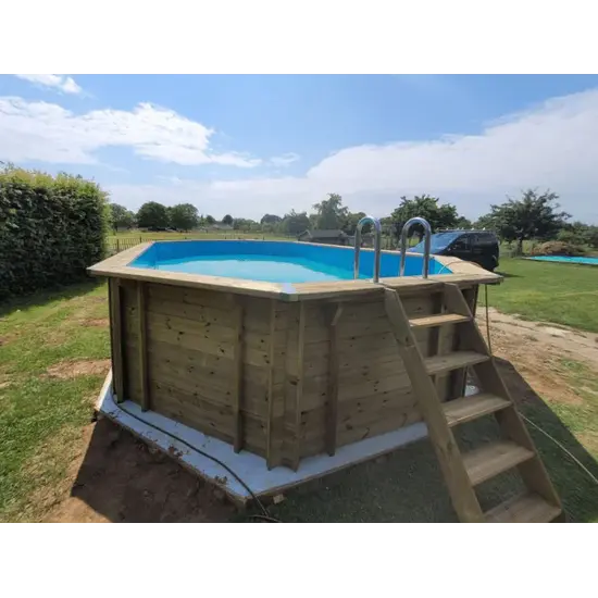 Interline  Interline Bali ovaal 8,40x4,90/1,36m - inclusief pakket