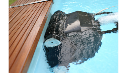 Interline - Zwembadrobots