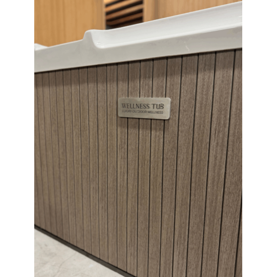 Wellness Tub Loveseat Spa – Luxe 2-persoons Teak - Wellness Tub