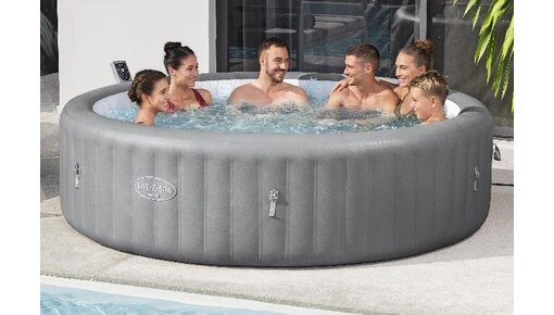 Opblaasbare spa voor 6 tot 8 personen kopen? Ontdek extra ruime spa’s voor de tuin