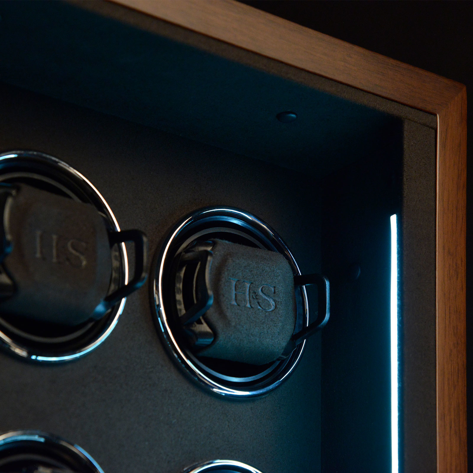 Heisse & Söhne Uhrenbeweger Triton 16