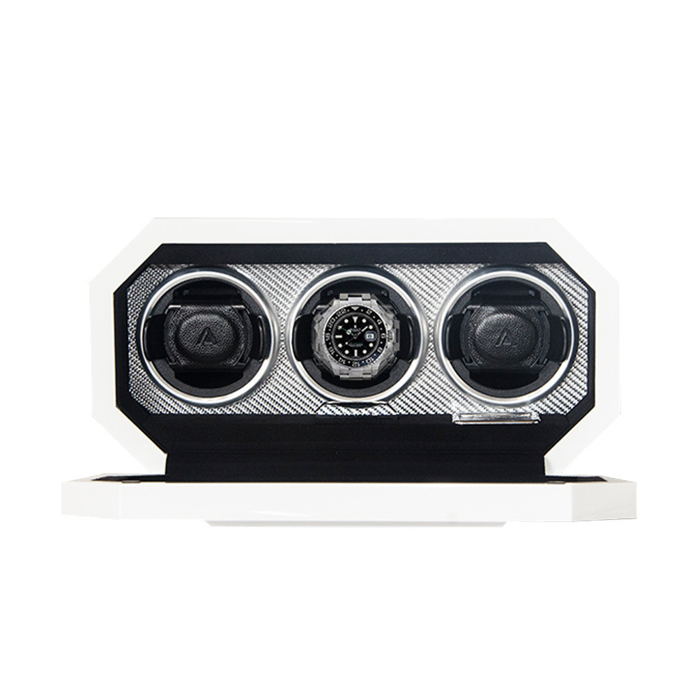 Avante Hochglanzlackierung mit Karbon-Inlay für 3 Uhren R3v3 WCF LE Limited Edition