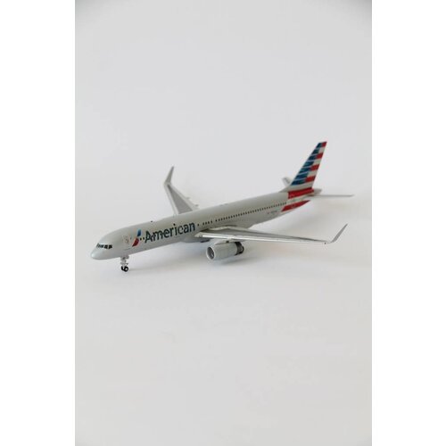 Gemini Jets 1:200 American Airlines B757-200 Gemini Jets 1:200 American Airlines B757-200