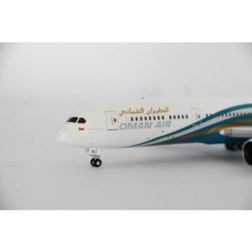 JC Wings 1:200 Oman Air B787-9 JC Wings 1:200 Oman Air B787-9