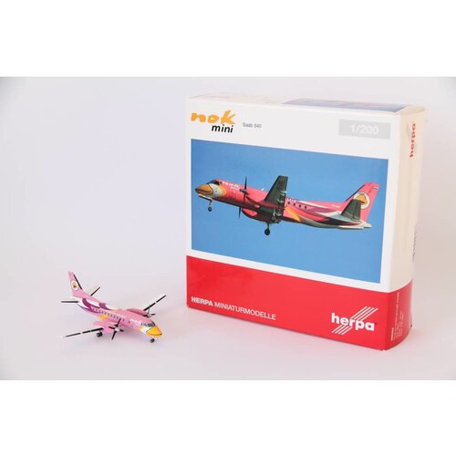 Herpa 1:200 NOK air "Pink" Saab 340