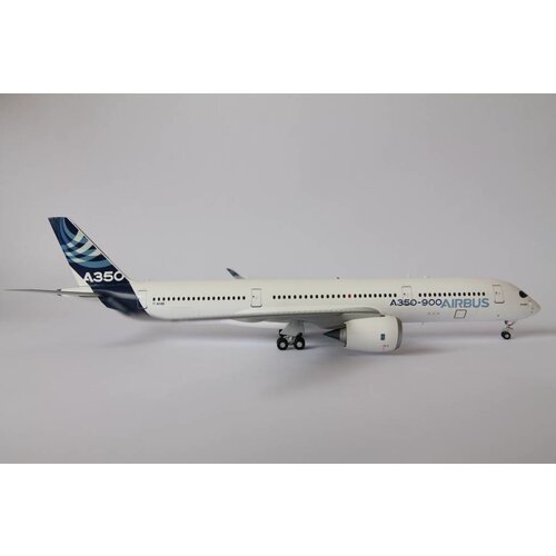 JC Wings 1:200 Airbus House Color A350-900