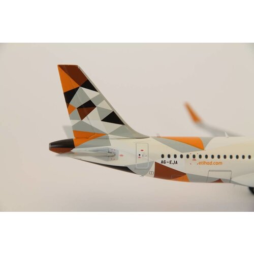 JC Wings 1:200 Etihad A320 Sharklet