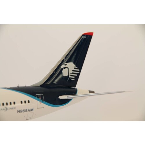 JC Wings 1:200 AeroMexico B787-8