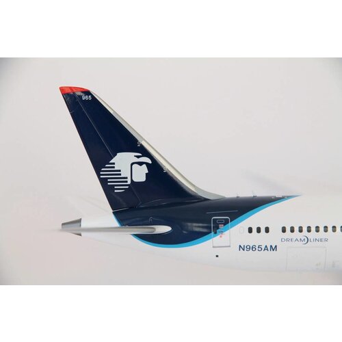 JC Wings 1:200 AeroMexico B787-8