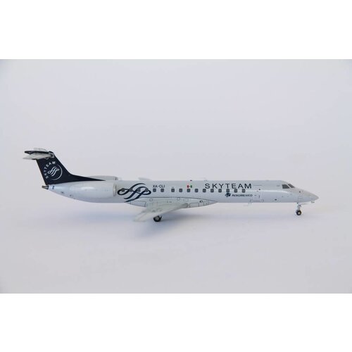 JC Wings 1:200 AeroMexico Skyteam ERJ145