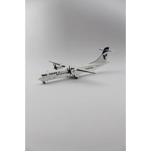 JC Wings 1:200 Iran Air ATR72 JC Wings 1:200 Iran Air ATR72
