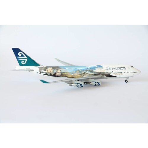 JC Wings 1:200 Air New Zealand "LOTR" B747-400