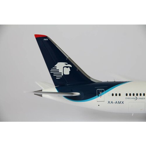 JC Wings 1:200 AeroMexico B787-8
